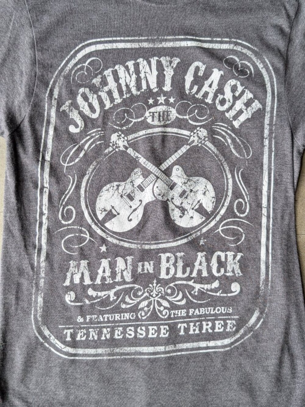 Johnny Cash Man in Black Short Sleeve Graphic Tee small - Picture 2 of 7